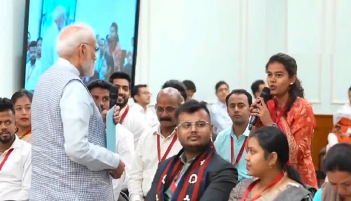 पीएम मोदी से संवाद में रायबरेली की महिला ने कह दी ऐसी बात, पूछा- क्‍या आपको चुनाव लड़ना है?