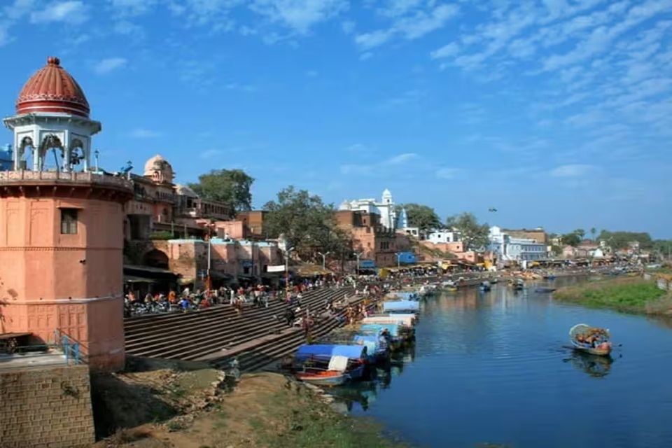 विकास की रोशनी से रौशन हो रहा चित्रकूट