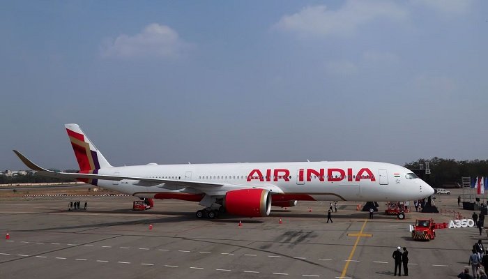 लखनऊ के अमौसी एयरपोर्ट से दो इंटरनेशनल फ्लाइट रोकी, मिडिल ईस्ट की उड़ानें रद्द