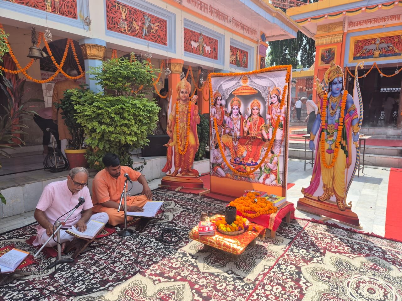 UP News: महर्षि वाल्मीकि जयंती पर जयवीर सिंह ने किया अखंड रामायण पाठ का शुभारंभ